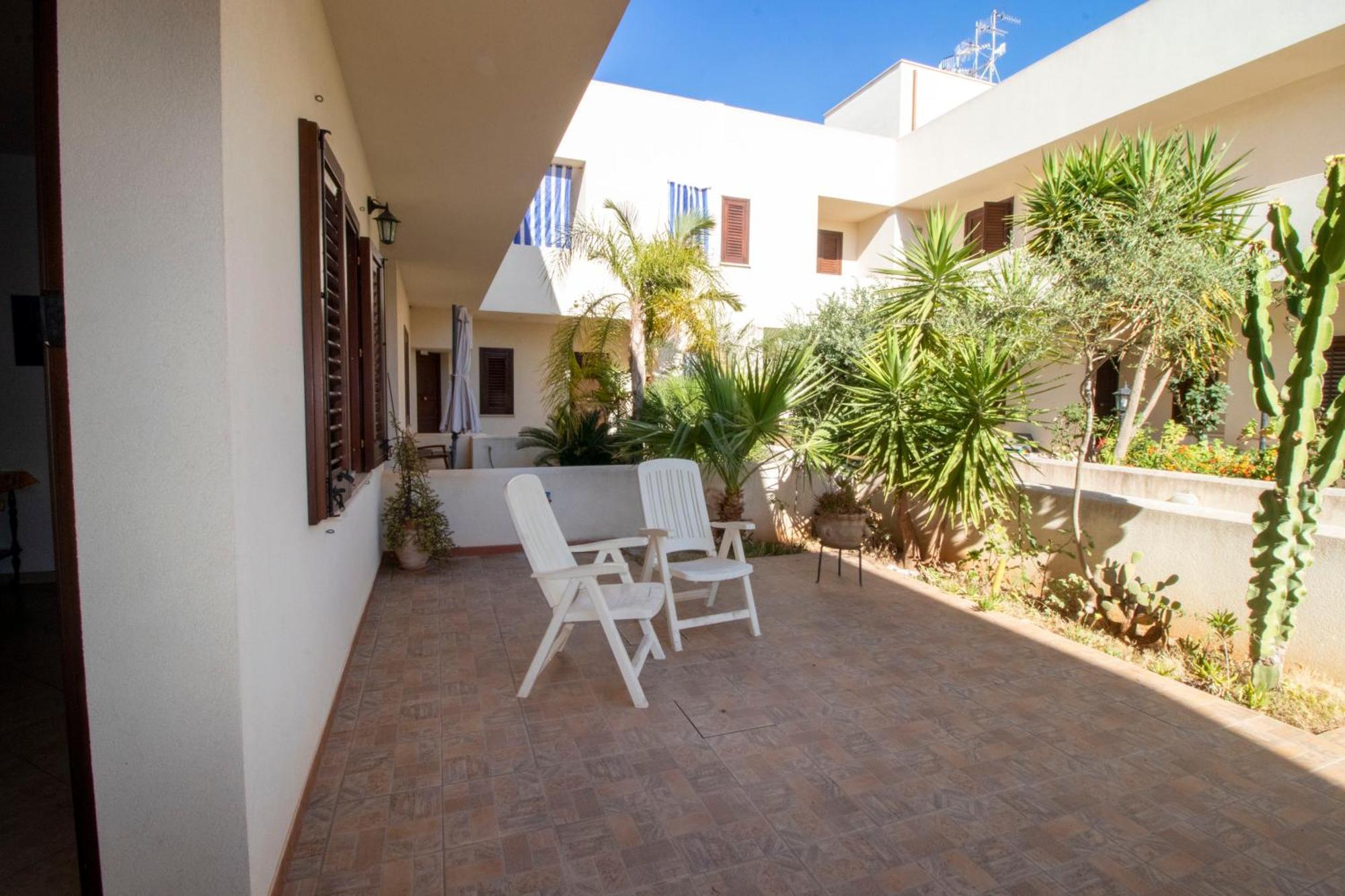 Case Vacanza Cristina Site In Antico Baglio E In Via Abruzzi N 161 San Vito Lo Capo Dış mekan fotoğraf